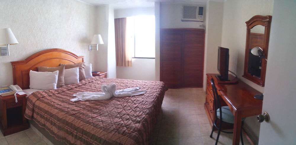 Hotel & Suites Real Del Lago Villahermosa Eksteriør billede